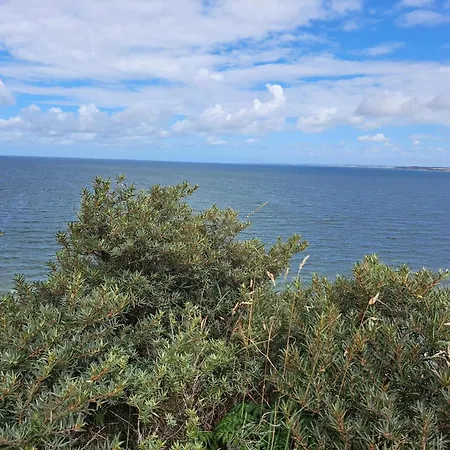 6 Person In Struer-by Traum * Remmer Strand